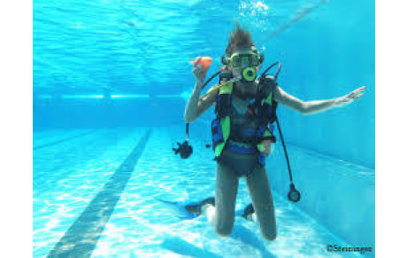 Téléthon : baptême de plongée proposé le vendredi 8 décembre à la piscine de la Ramée par MAITAIROA